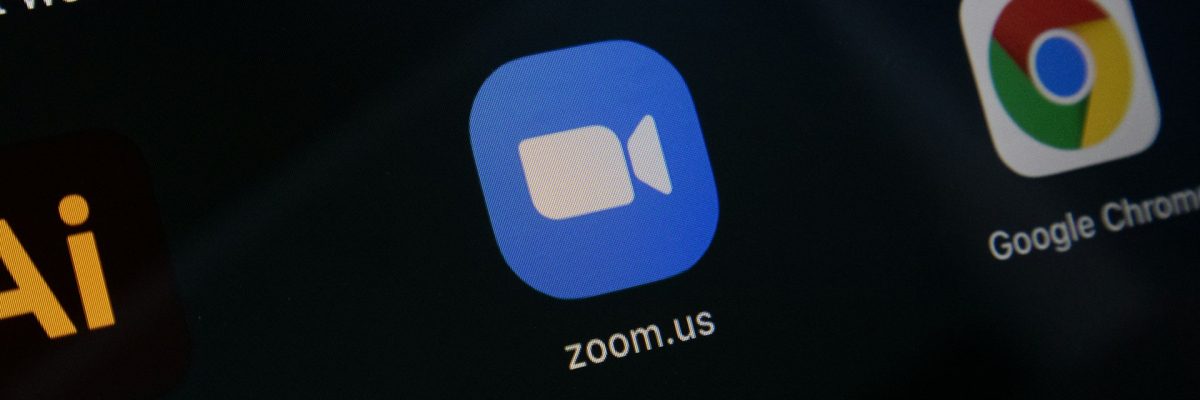 Do Online and Offline Presentations Differ?